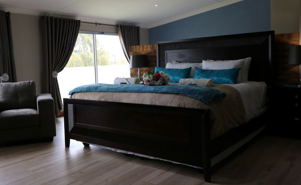 Hotel @ Secunda Bagian luar foto